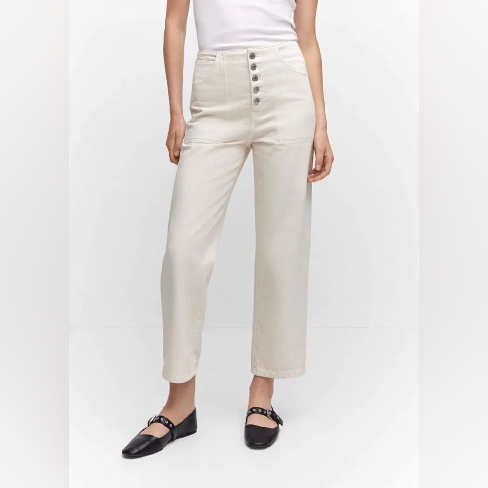 Mango NWT 328 Bonnie Straight Leg Jeans with Buttons Cropped High Rise Cream 6